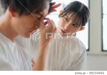 体調不良　心配　 99250093