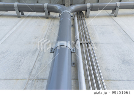橋の排水管 99251662