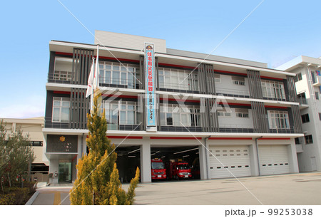 兵庫県川西市の川西消防署の外観 99253038