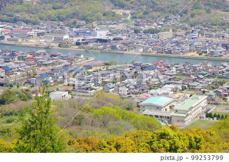 香川県高松市　屋島から相引川周辺を望む 99253799