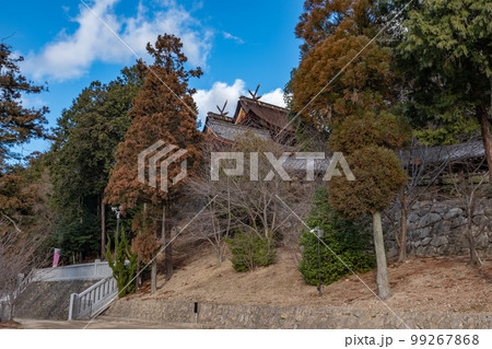 備中国一宮　吉備津神社　回廊と南随神門 99267868