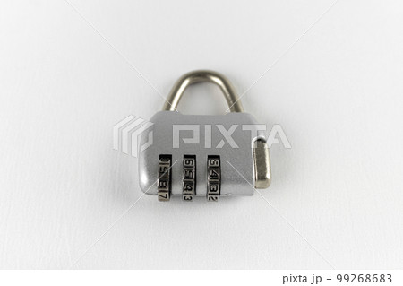 白背景で撮影したダイアルロック 99268683