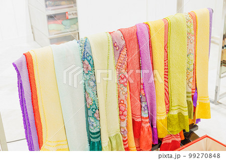 着物　帯紐や帯締め帯揚げなどのイメージ画像　呉服店や着物レンタル 99270848