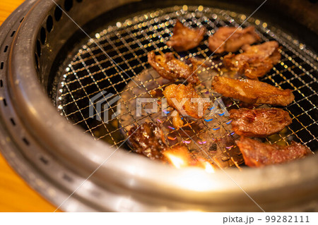 【焼肉素材】焼肉食べ放題イメージ【食べ物素材】 99282111