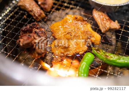 【焼肉素材】焼肉食べ放題イメージ【食べ物素材】 99282117