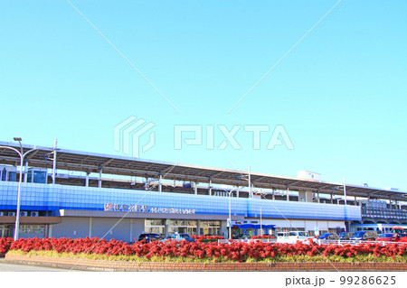 東海道新幹線、岐阜羽島駅の風景 99286625