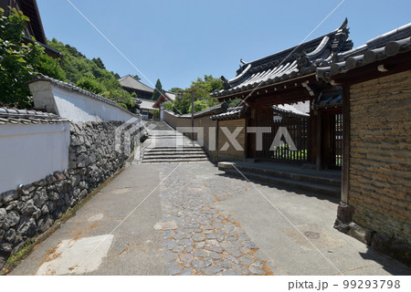 東大寺 二月堂への参道 奈良県奈良市 東大寺 二月堂への参道 奈良県奈良市 99293798