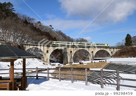遠野遺産 めがね橋 99298459