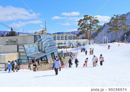 白馬五竜スキー場　ベースセンター 99298974