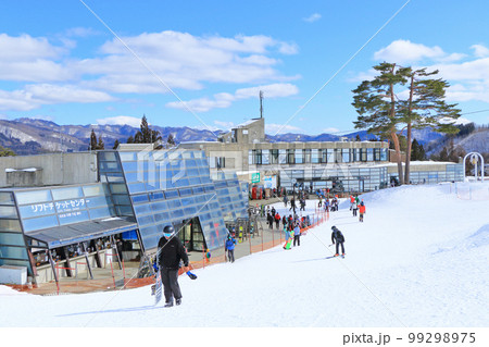 白馬五竜スキー場　ベースセンター 99298975