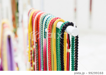 着物 帯紐や帯締め帯揚げなどのイメージ画像 呉服店や着物レンタル 着物 帯紐や帯締め帯揚げなどのイメージ画像 呉服店や着物レンタル 99299168