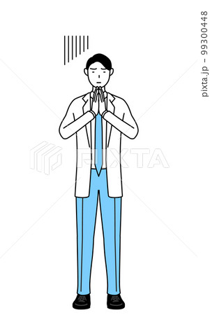 体の前で手を合わせて謝る白衣を着た男性医師 体の前で手を合わせて謝る白衣を着た男性医師 99300448