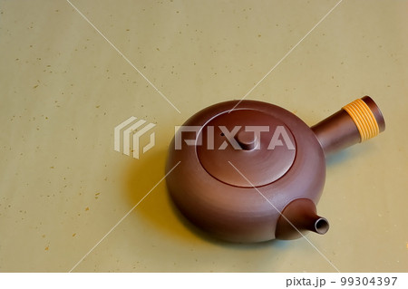 清水焼の急須 99304397