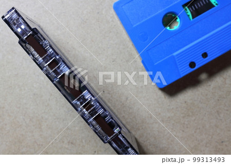 古いカセットテープ 99313493