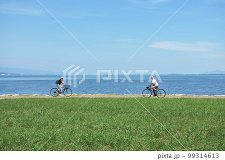 琵琶湖湖畔の風景　滋賀県大津市 99314613