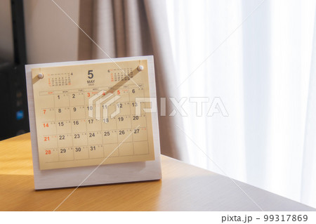 卓上カレンダー　2023年5月 99317869