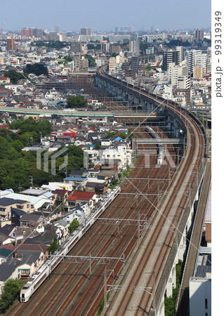 高崎線特急スワローあかぎ号：651系電車2本離合 99319349