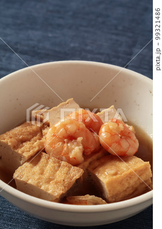 厚揚げと海老の煮物(手料理) 厚揚げと海老の煮物(手料理) 99321486