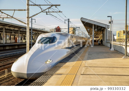 三河安城駅に停車するN700S系こだま 99330332