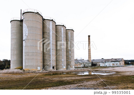 The large cement storage silos at the now closed Portland Cement Works 99335001