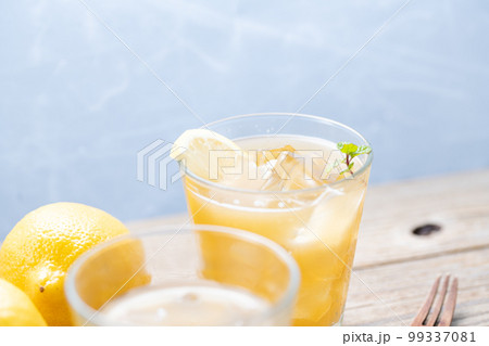 レモンジュース (100%果汁) レモンジュース (100%果汁) 99337081