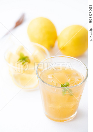 レモンジュース （100％果汁） 99337085