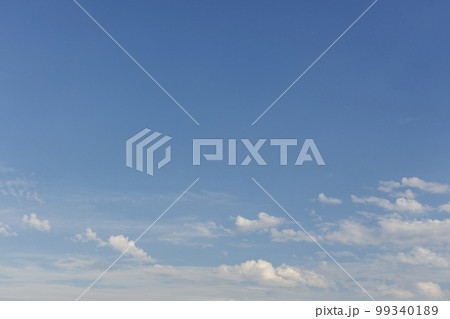 素材、背景画像、夏の青空風景-5 素材、背景画像、夏の青空風景-5 99340189