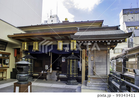 東京都 人形町 鉄造菩薩頭の大観音寺(おおがんのんじ) 東京都 人形町 鉄造菩薩頭の大観音寺(おおがんのんじ) 99343411