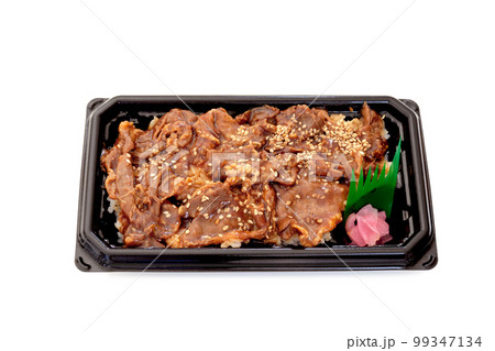 お持ち帰り、炙り牛カルビ焼肉弁当【白背景・切り抜き】 99347134