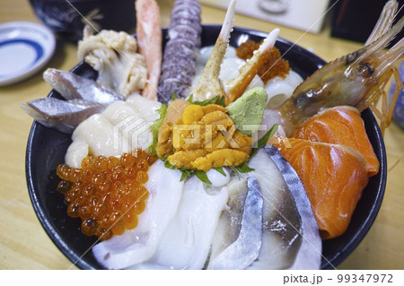 冬の小樽 海鮮丼 冬の小樽 海鮮丼 99347972