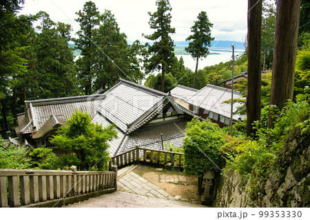 新緑の長命寺 新緑の長命寺 99353330