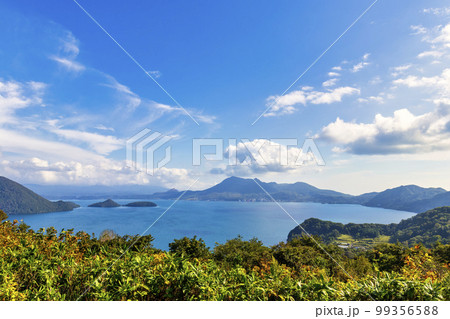 洞爺湖 (9月　北海道　晴れ) 99356588