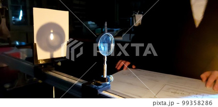 理科実験 99358286