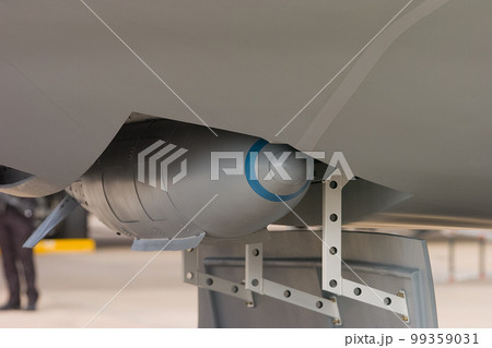 アメリカ海軍X-47BステルスUCAVのGBU-31 99359031