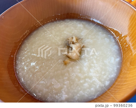 韓国料理のあわび粥 99360236
