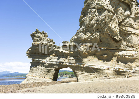 くぐり岩 乙部町 くぐり岩 乙部町 99360939