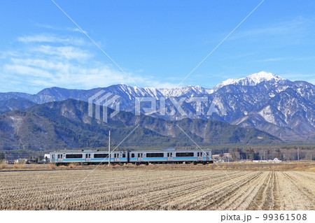 大糸線 冬の北アルプス山麓 大糸線 冬の北アルプス山麓 99361508
