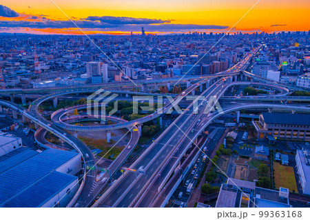 夕陽と東大阪ジャンクション 夕陽と東大阪ジャンクション 99363168