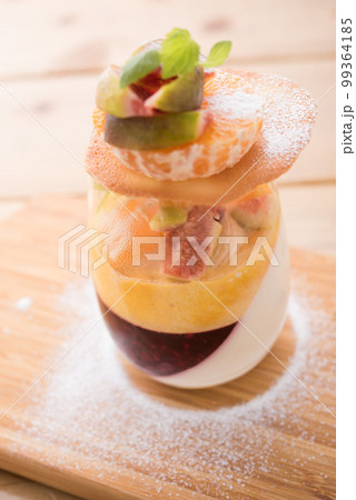 メニュー写真、ランチ、ディナー、デザート メニュー写真、ランチ、ディナー、デザート 99364185