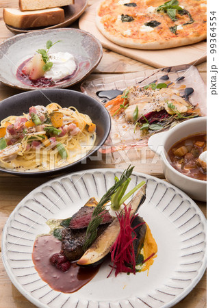 メニュー写真、ランチ、ディナー、デザート メニュー写真、ランチ、ディナー、デザート 99364554