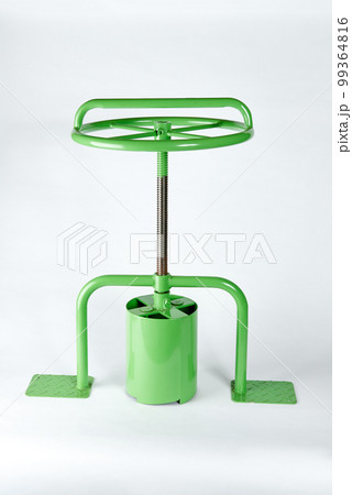 ゴルフ ホール 金属 99364816