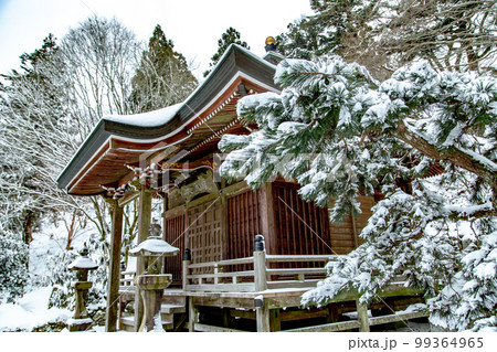 雲辺寺の雪化粧 感動の光景が広がる 雲辺寺の雪化粧 感動の光景が広がる 99364965