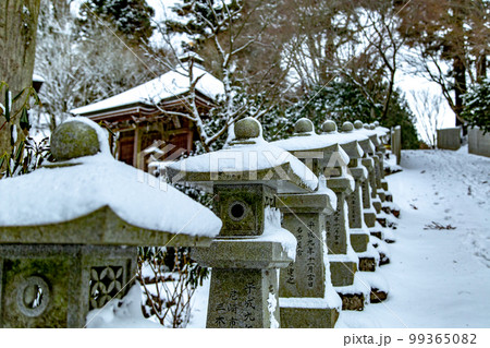 雲辺寺の雪化粧 感動の光景が広がる 雲辺寺の雪化粧 感動の光景が広がる 99365082