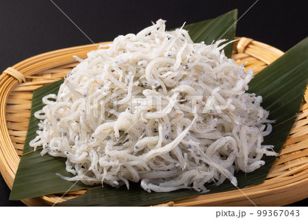 釜揚げしらす 99367043