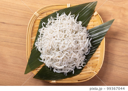 釜揚げしらす 99367044