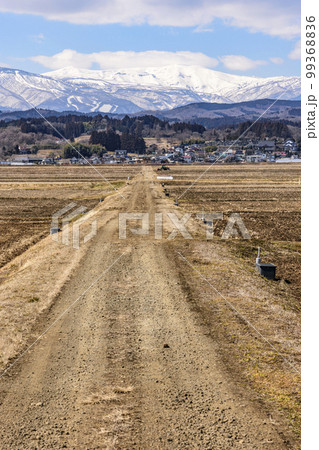 早春の蔵王山麓 早春の蔵王山麓 99368836