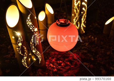 竹アートと赤提灯でライトアップ 竹アートと赤提灯でライトアップ 99370160