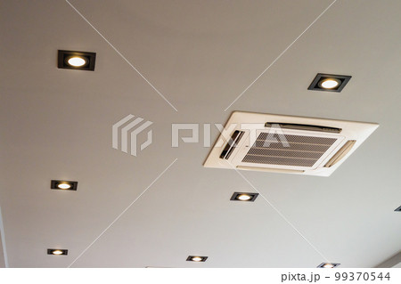 Ceiling mounted cassette type air conditioning system Ceiling mounted cassette type air conditioning system 99370544