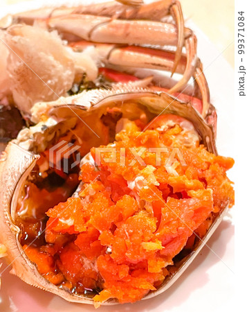 上海の秋の味覚・上海蟹 99371084