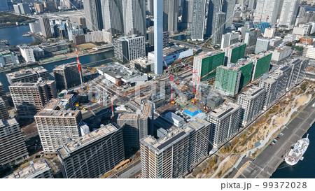 都市の空撮　建設現場 99372028